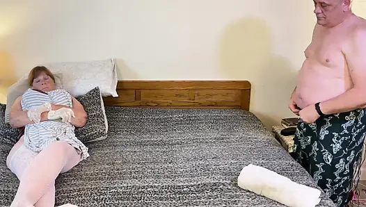 Granny Norma Jean's Hot Classy Hollywood Head 81825CAMS2M