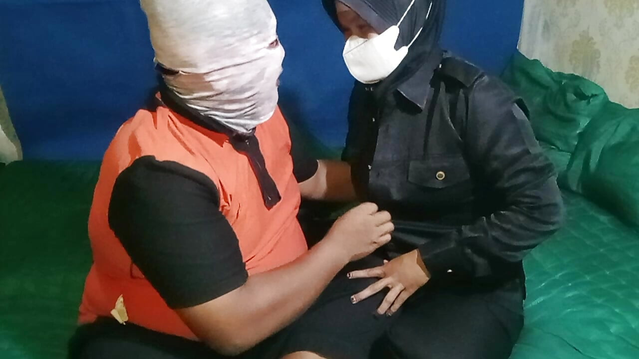 Female security guard's pussy full licked and fucked