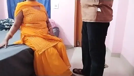 Моя Сали оделась на церемонии Халди, но она с экзаменами завтра. Она смущена и наедине с ней Жиджа.