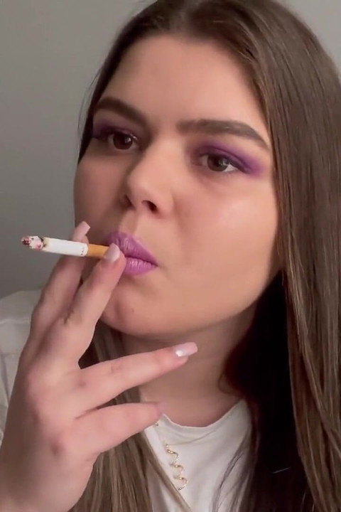 Juego de humo morado