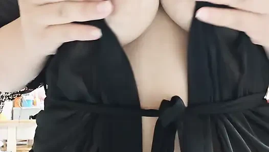 Come and see my sexy big breasts and big