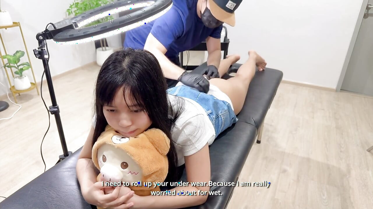 Asian Girl Love to Tattoo While Horny