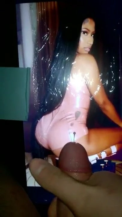 Трибьют спермы для Nicki Minaj (пользовательские трибьюты на DM)