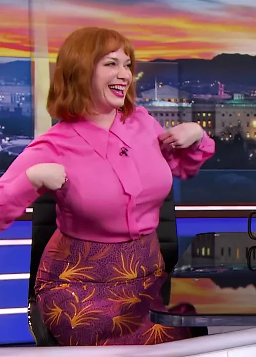 Christina Hendricks bouncing  Tits