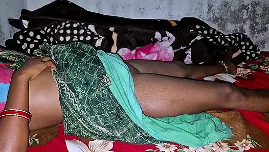 One stand-nacht mit indischen desi-frauen und desi geilem ehemann