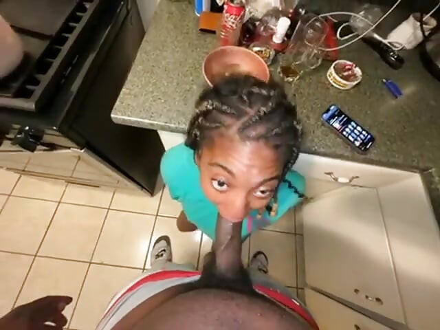 Meu deus, o que vai acontecer comigo agora papai bbc em minha garganta