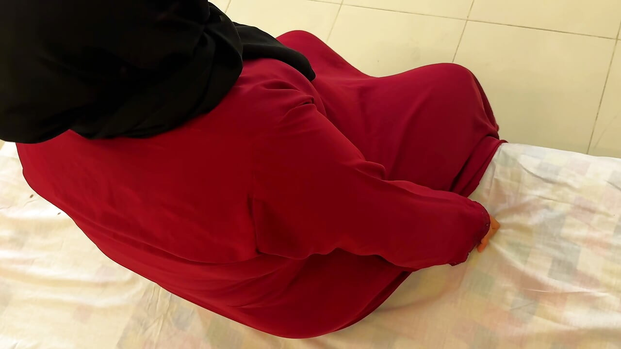 Il baise une belle tatie en Arabie saoudite - éjaculation multiple