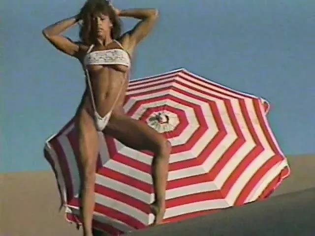 Ironman 性感泳装壮观 5 (2000)