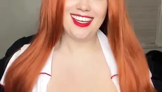 Suster hot rambut merah lagi asik nyepong