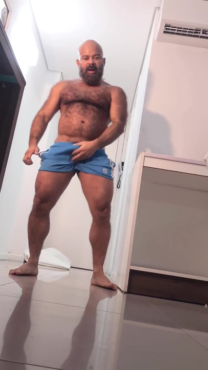 (sirovi video) POV Naughtybearbr protiv tebe