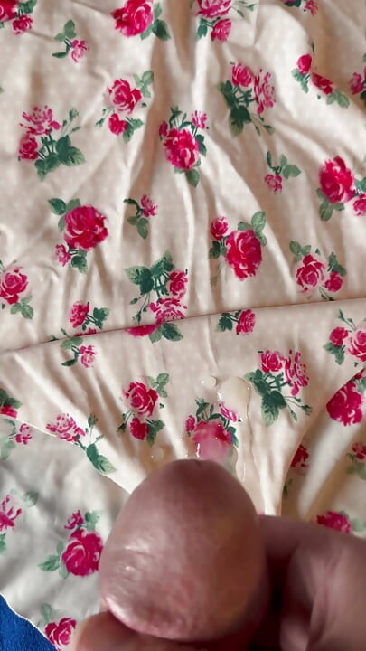 Cum on wife’s panties 57