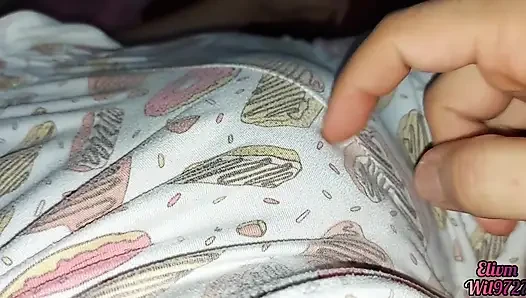 Millet oradayken üvey kız kardeşimi sikiyorum