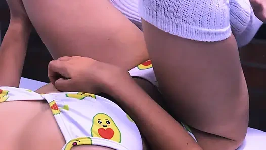 подборка с крошками-школьницей, cгонщиком