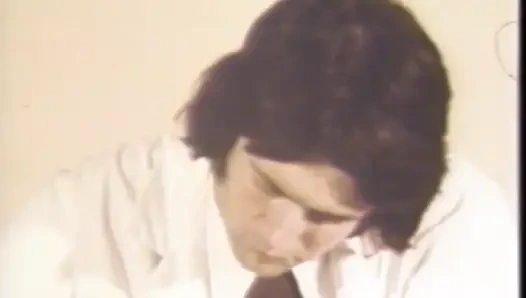 Лижи киску моего пасынки