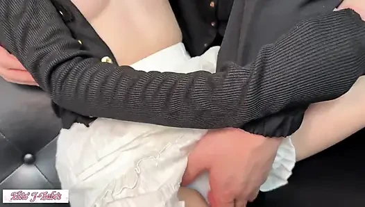 Невинное очарование и нежный убеждение выявить интенсивную химию, как повторяющиеся пики разворачиваются естественно, 2-е
