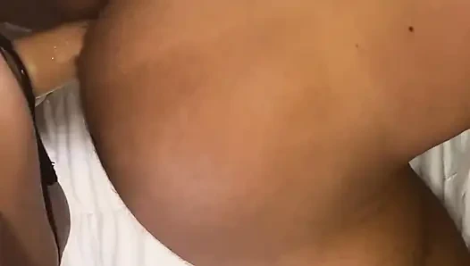 gaya doggy sama cowok ini untuk pertama kalinya