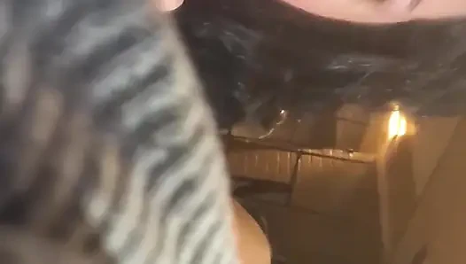 Tetangga pengen diperas