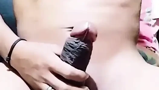 Jerking my cock until cum 2x in a glass and drink my own juice