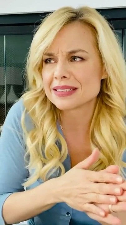 Jessica Collins MILF AF