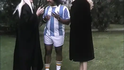 Filthy Italian Vintage Pornstar Slut Gets Her Fill