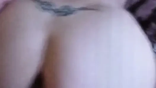 My sister-in-law dances for me to break her ass