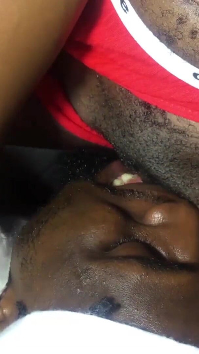 Τρέλανε τον Άγιο Βασίλη να τραγουδάει και να χορεύει γι' αυτήν | Κλιπ 2