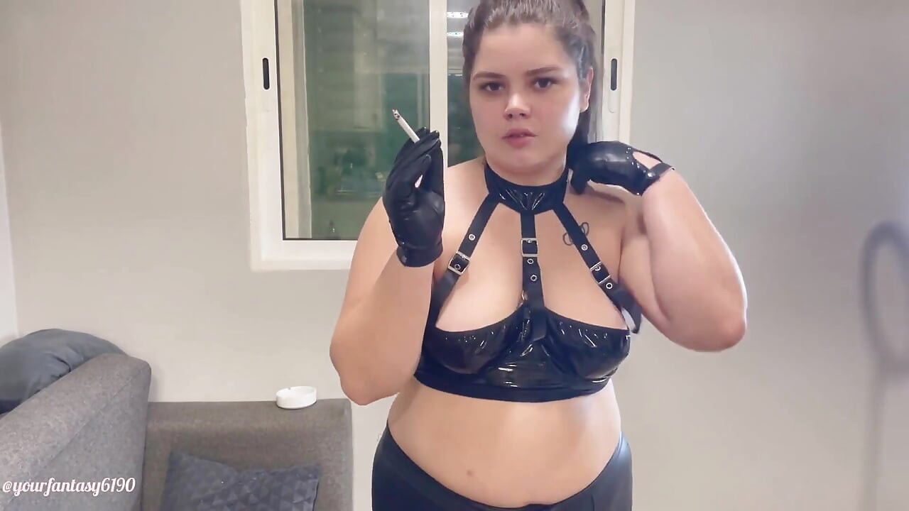 Smoking with leather gloves