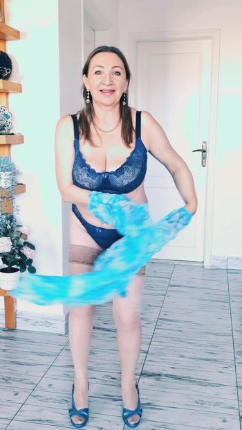 Huge tits, stockings, hot granny
