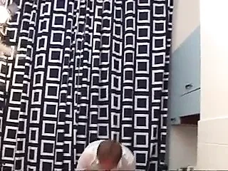 amater likes anal