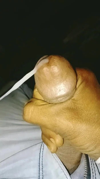 Girls, come and fuck me