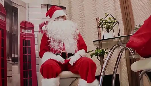 Nursing home with Santa Claus