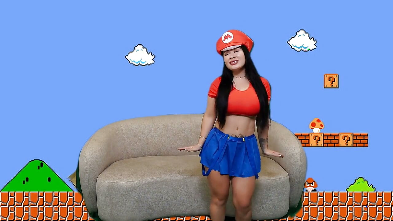Super Mario Girl Gives Her Tight Pussy to Blowback so He Will Forget About Princess Peach