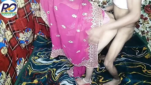 Desi sexy mausi fucked her own stepsister's stepson by becoming a mare and lifting her in the lap and putting the dick in the mouth and