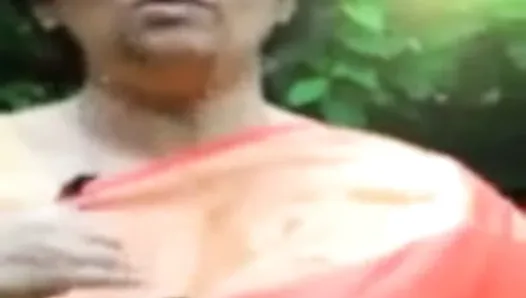 Kerala aunty hot mallu aunty sex indian sex cums