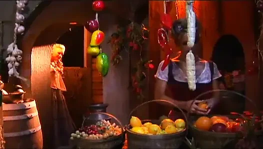 Pelacur lez pantat besar muncrat ketika temannya menyetubuhi pantatnya dengan dildo