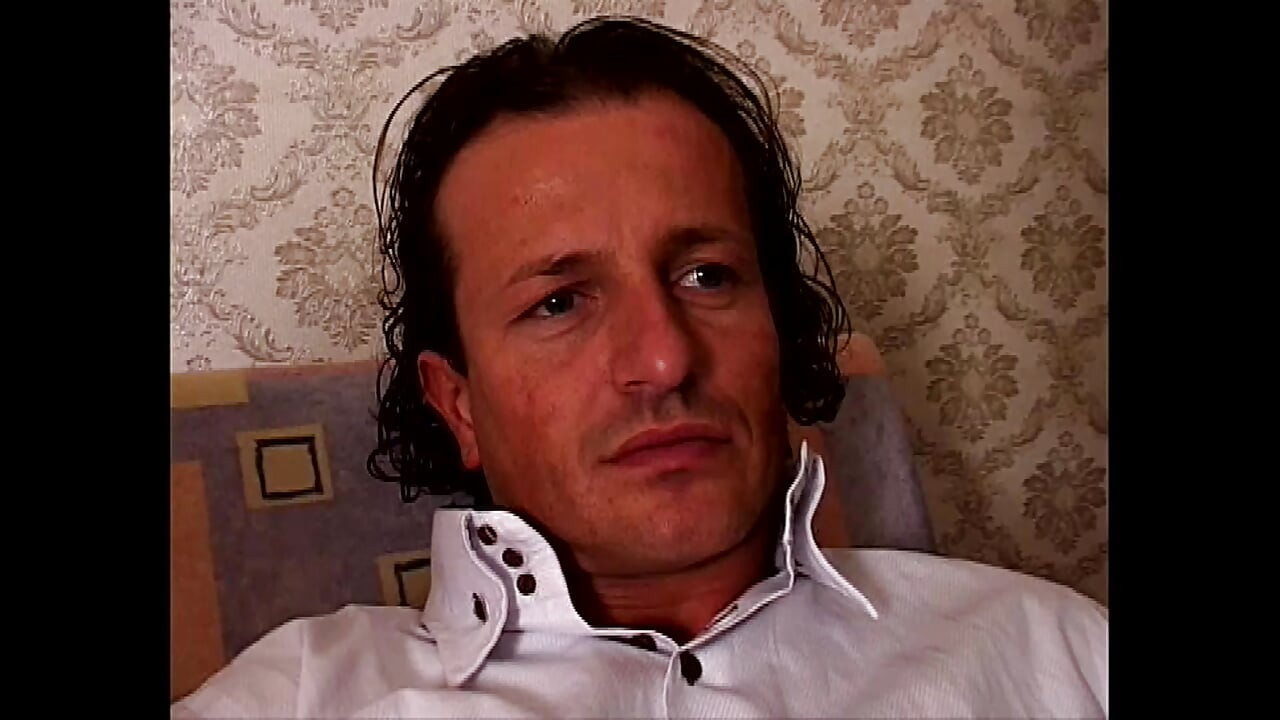 Tânără și curvă!! Vol. 02