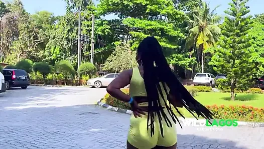 Ormanda ateşli bir şenlik