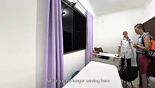 Orthopedic doctor takes off the patient's clothes and ejaculates on her face.