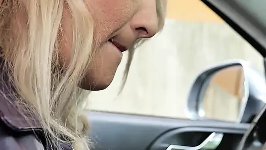Beni izle delikanlı! Ve sonra sik beni... bölüm 1