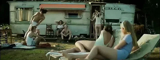 Alguém pode dizer o nome do filme ou o nome da atriz, por favor