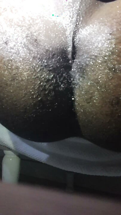 Iyke740 Disvirgined moment