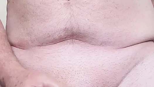 Full frontal mature male masturbator wants to cum for you