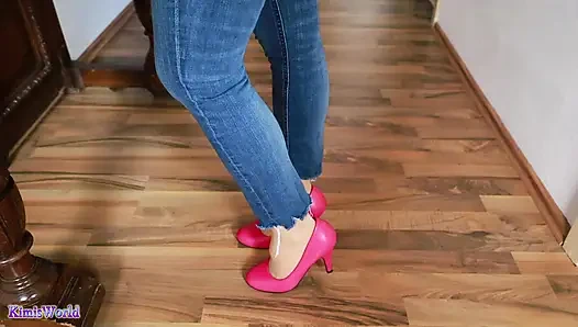 Pink heels on wood - menggoda asmr sambil klik dan celana jins
