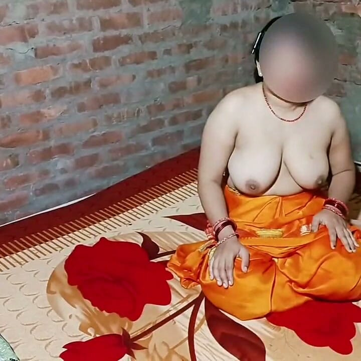 Desi Wife Fucking Yellow Saree Blojob Friends