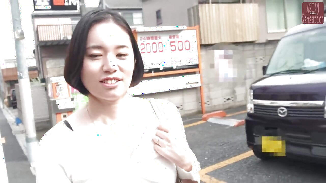 Istri nakal ini pecah perawan untuk pertama kalinya - bagian 1