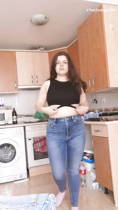 Try my new tight jeans