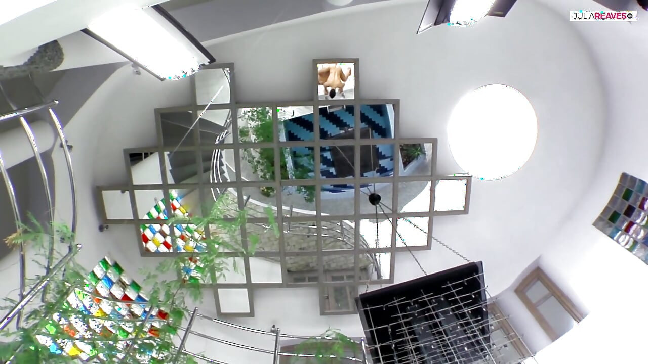 Slutty girl gets both holes stretched after getting fucked