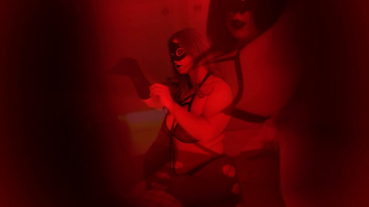 RED ROOM psychological femdom mind fuck