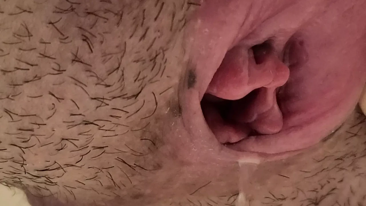 Nice close up piss