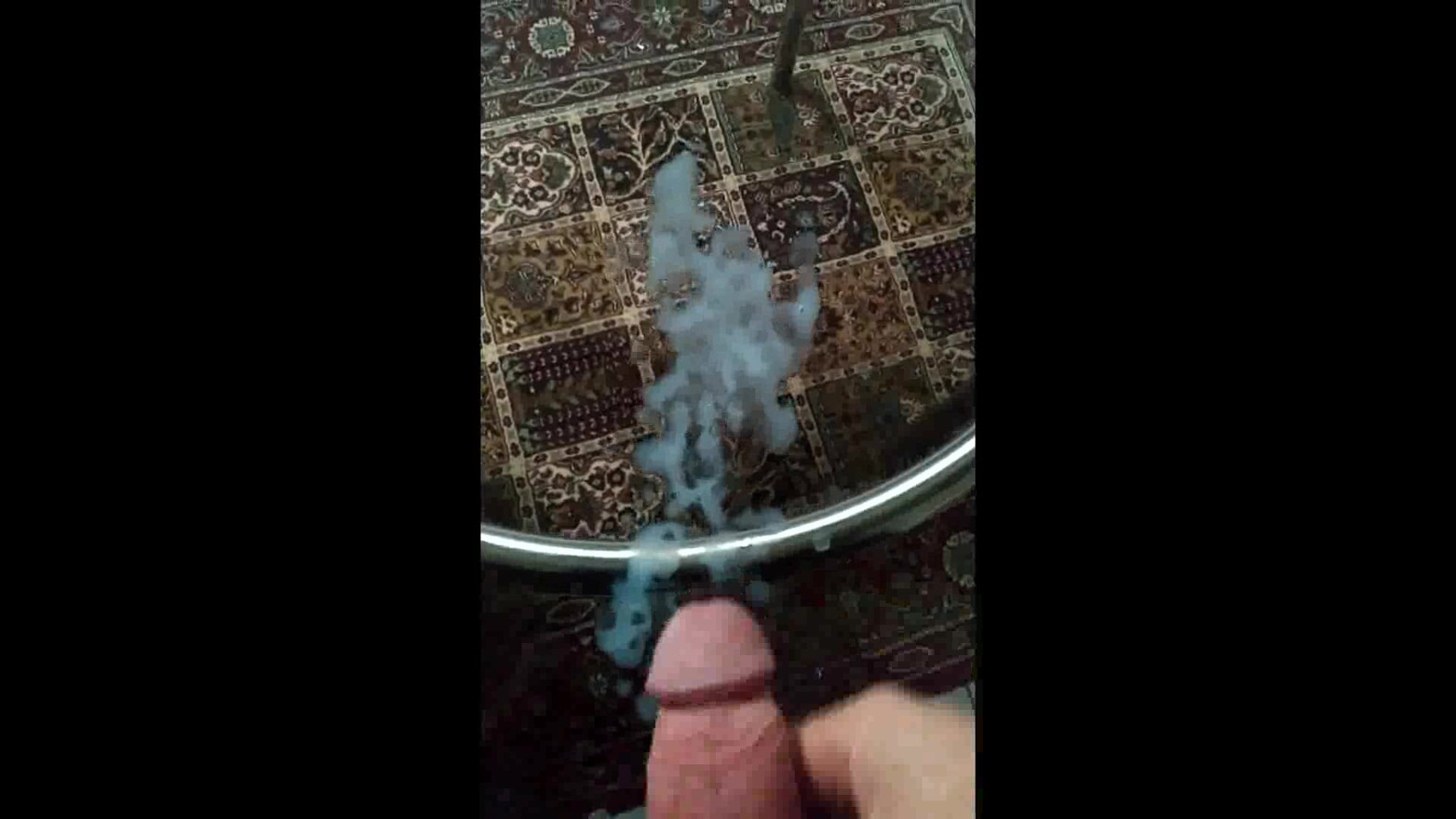 Huge cumshot